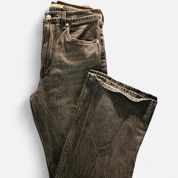 Levi's Premium 70s High-Flare Women’s Jeans in color Just a Hint 30x30 - Picture 6 of 13